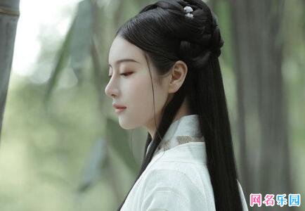 罕见古风唯美四字网名 四字押韵唯美古风网名